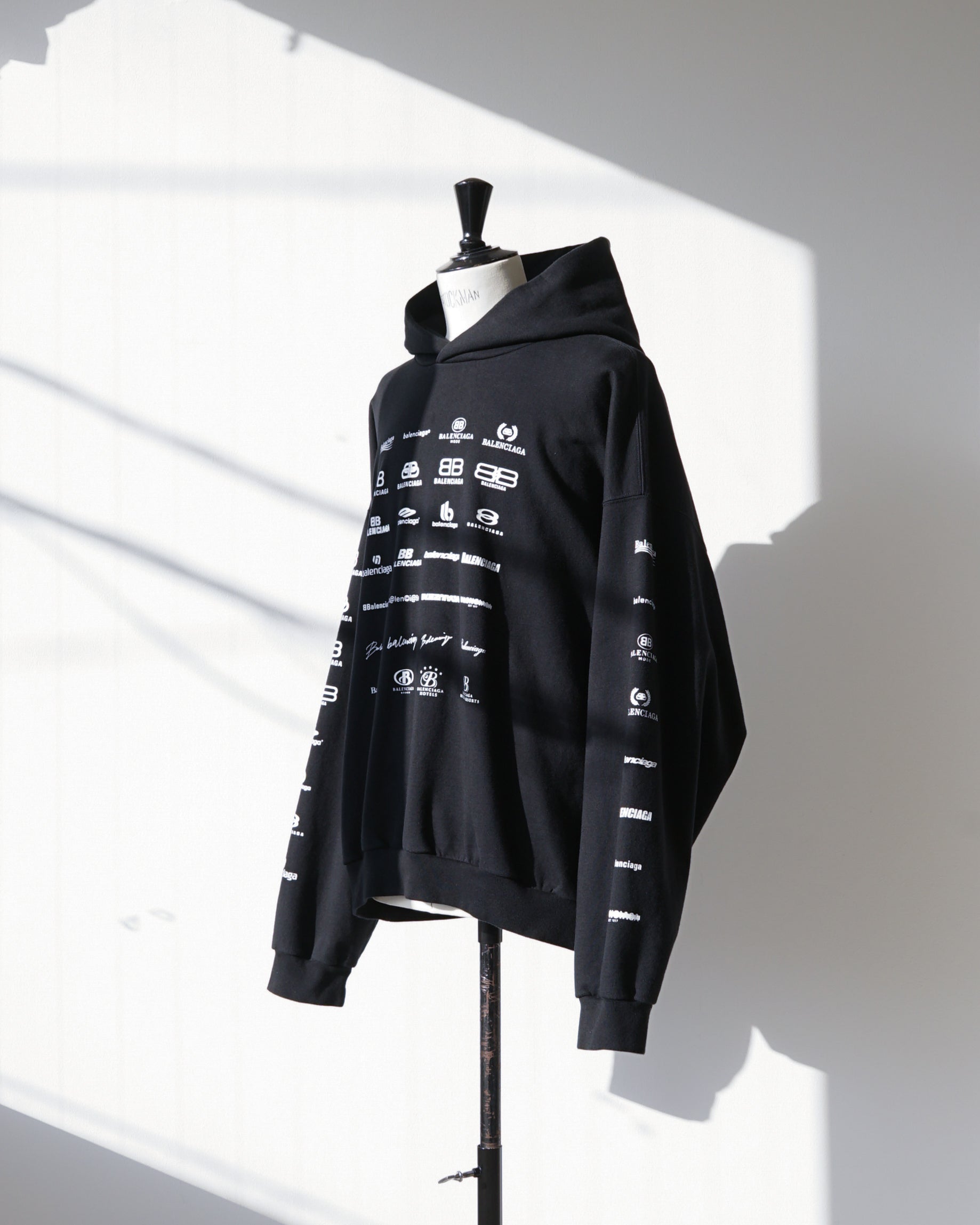 〈BALENCIAGA by Demna Gvasalia〉Archives Logos Hoodie 2022SS