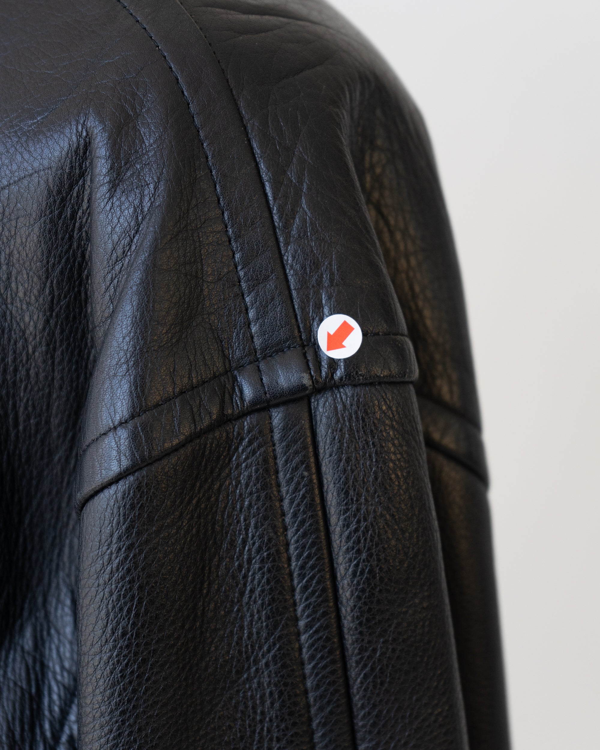 〈COMME des GARCONS HOMME〉Leather Belted Coat