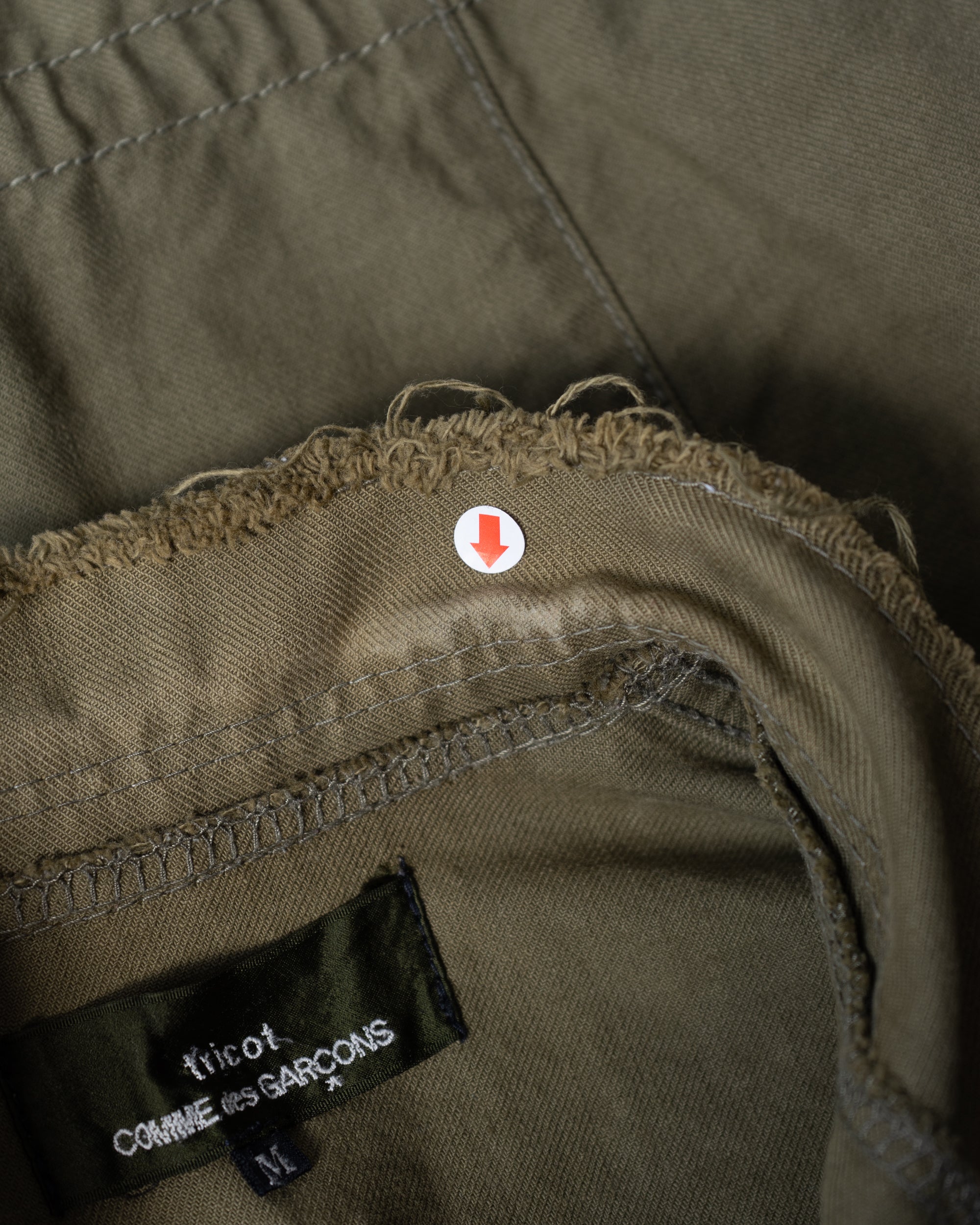 〈tricot COMME des GARCONS〉Cut-off Military Jacket