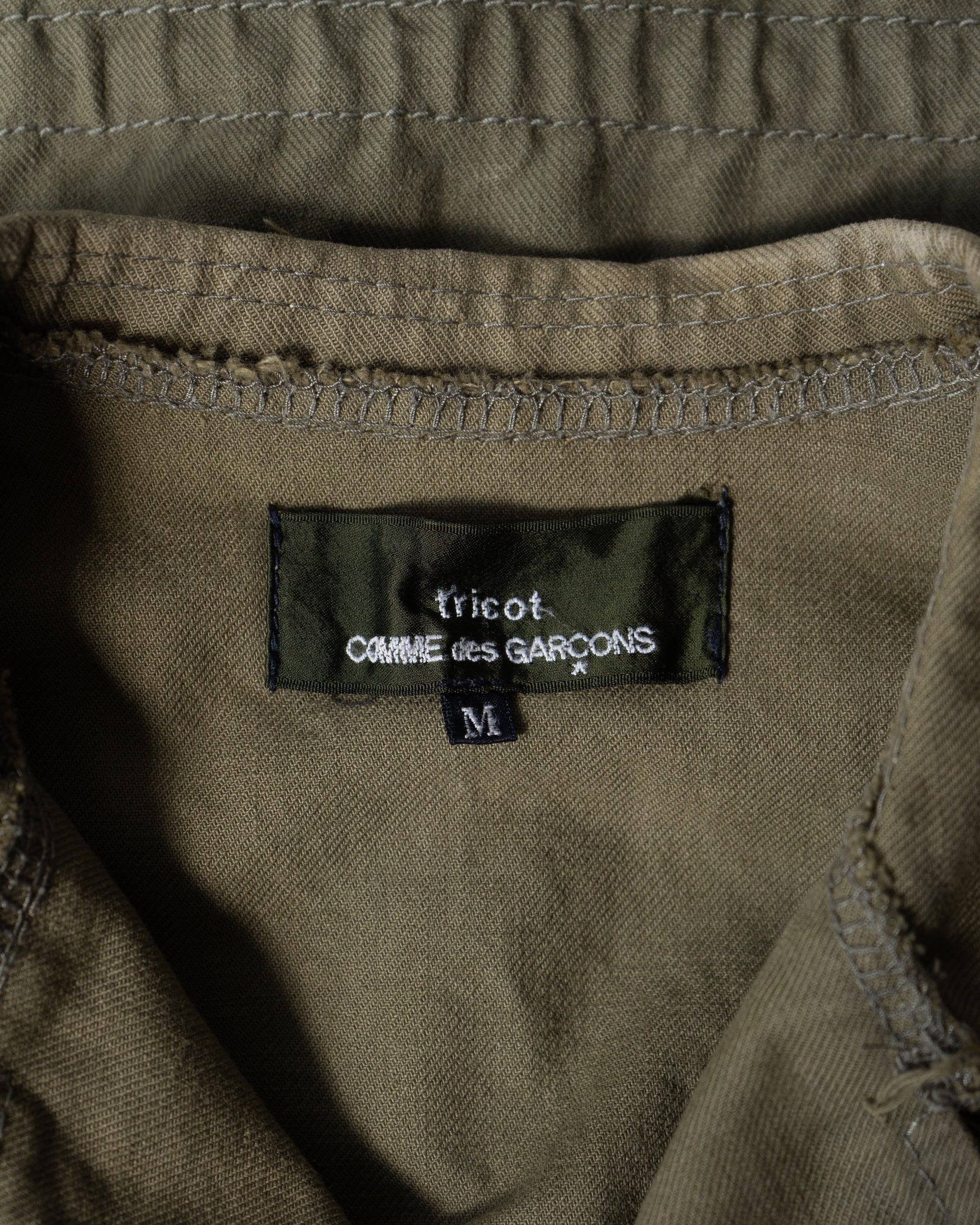 〈tricot COMME des GARCONS〉Cut-off Military Jacket