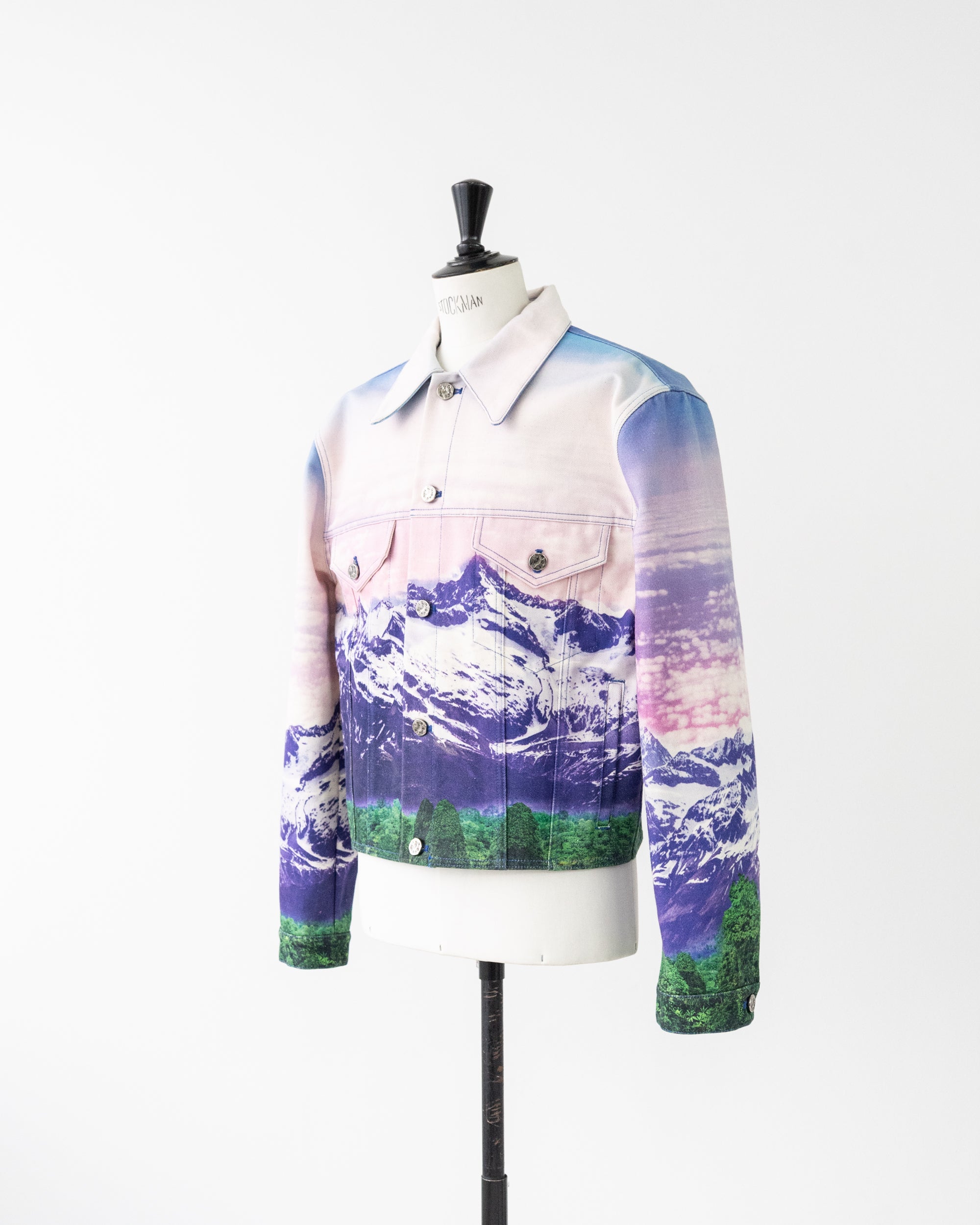 〈LOUIS VUITTON by Virgil Abloh〉All-over print denim jacket RM221 J85 HMA80W