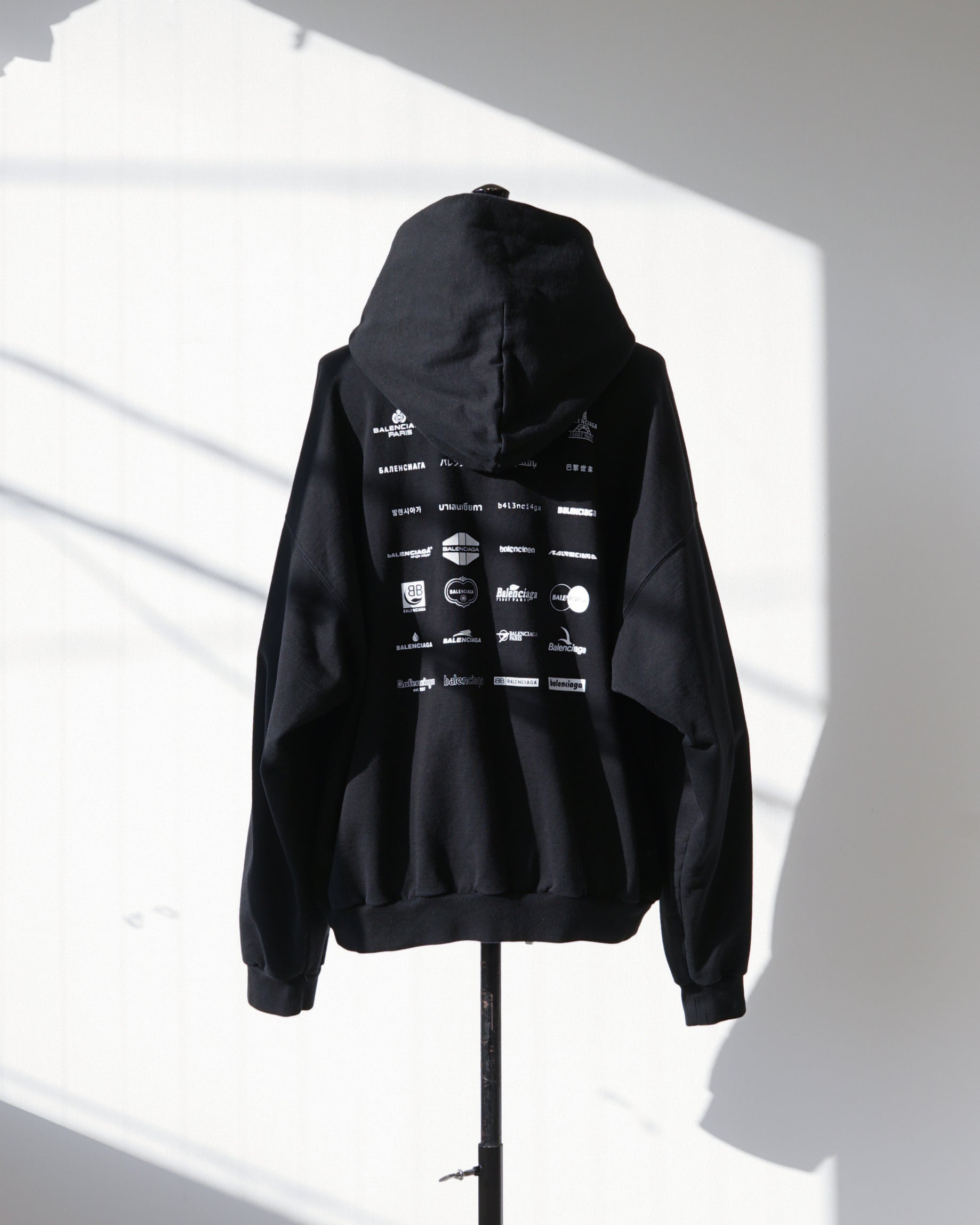 〈BALENCIAGA by Demna Gvasalia〉Archives Logos Hoodie 2022SS