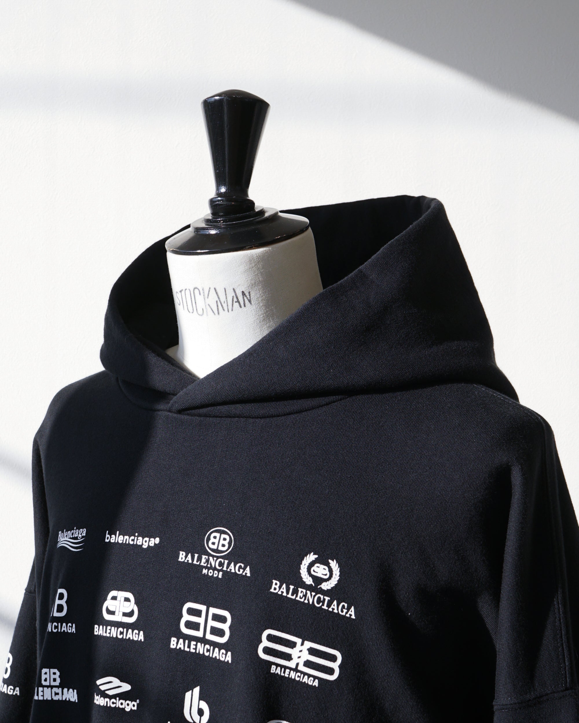 〈BALENCIAGA by Demna Gvasalia〉Archives Logos Hoodie 2022SS