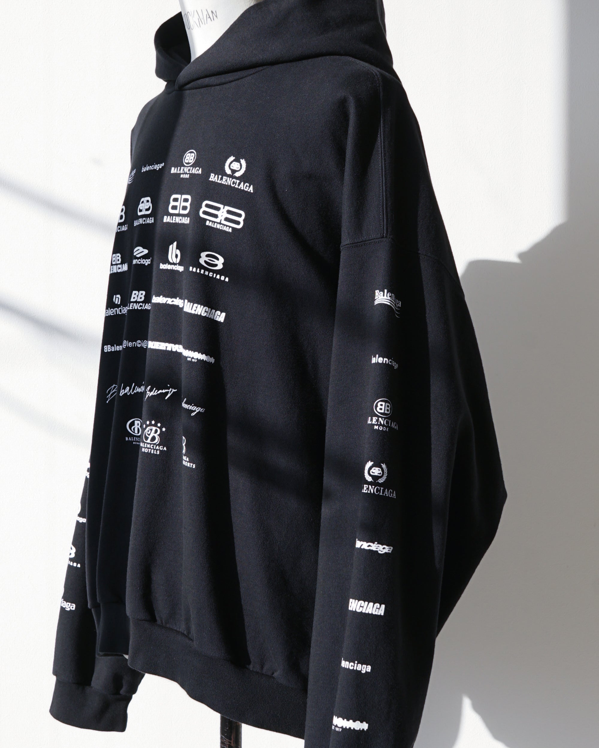 〈BALENCIAGA by Demna Gvasalia〉Archives Logos Hoodie 2022SS