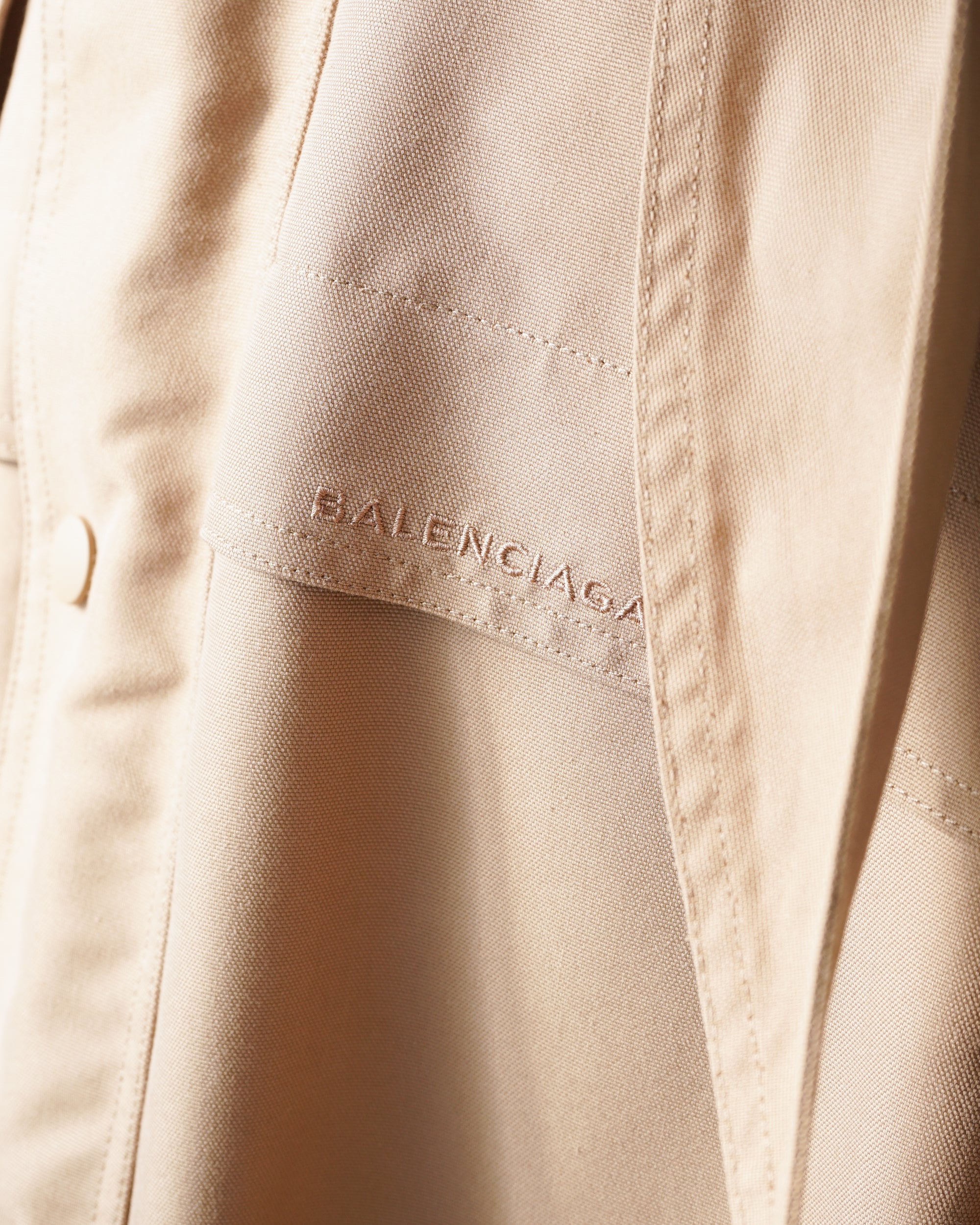 〈BALENCIAGA by Demna Gvasalia〉Padded Coat