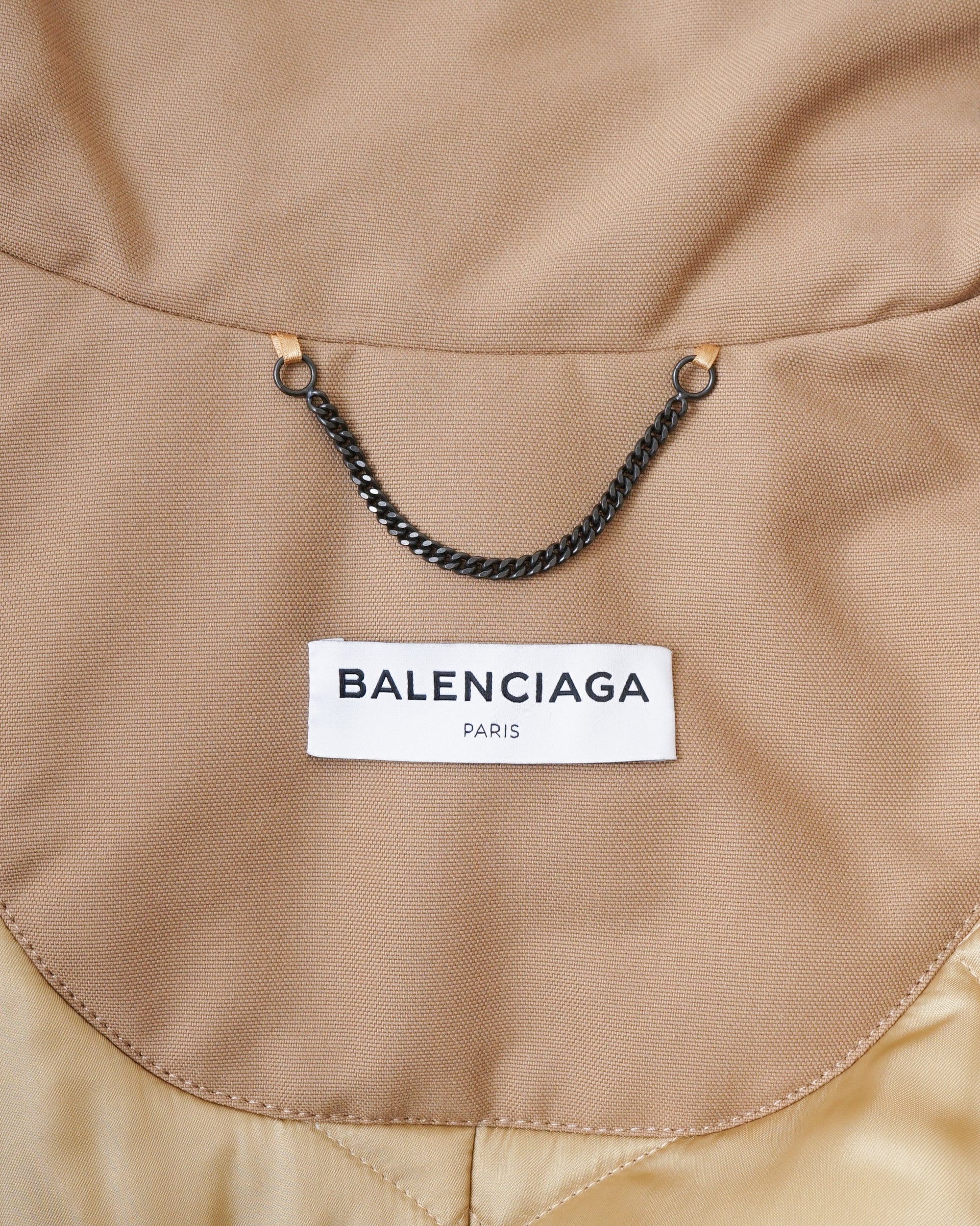 〈BALENCIAGA by Demna Gvasalia〉Padded Coat