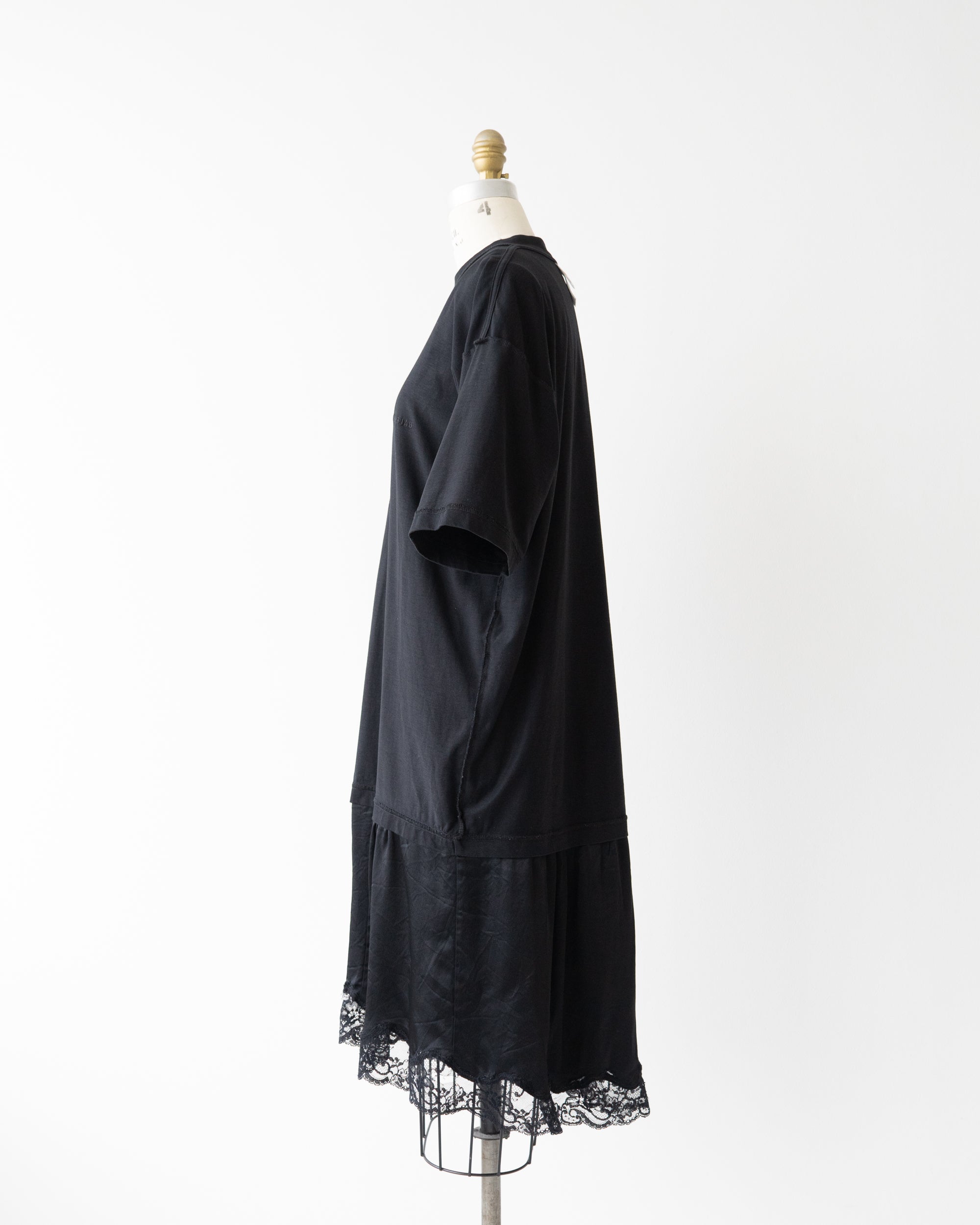 〈BALENCIAGA by Demna Gvasalia〉One piece