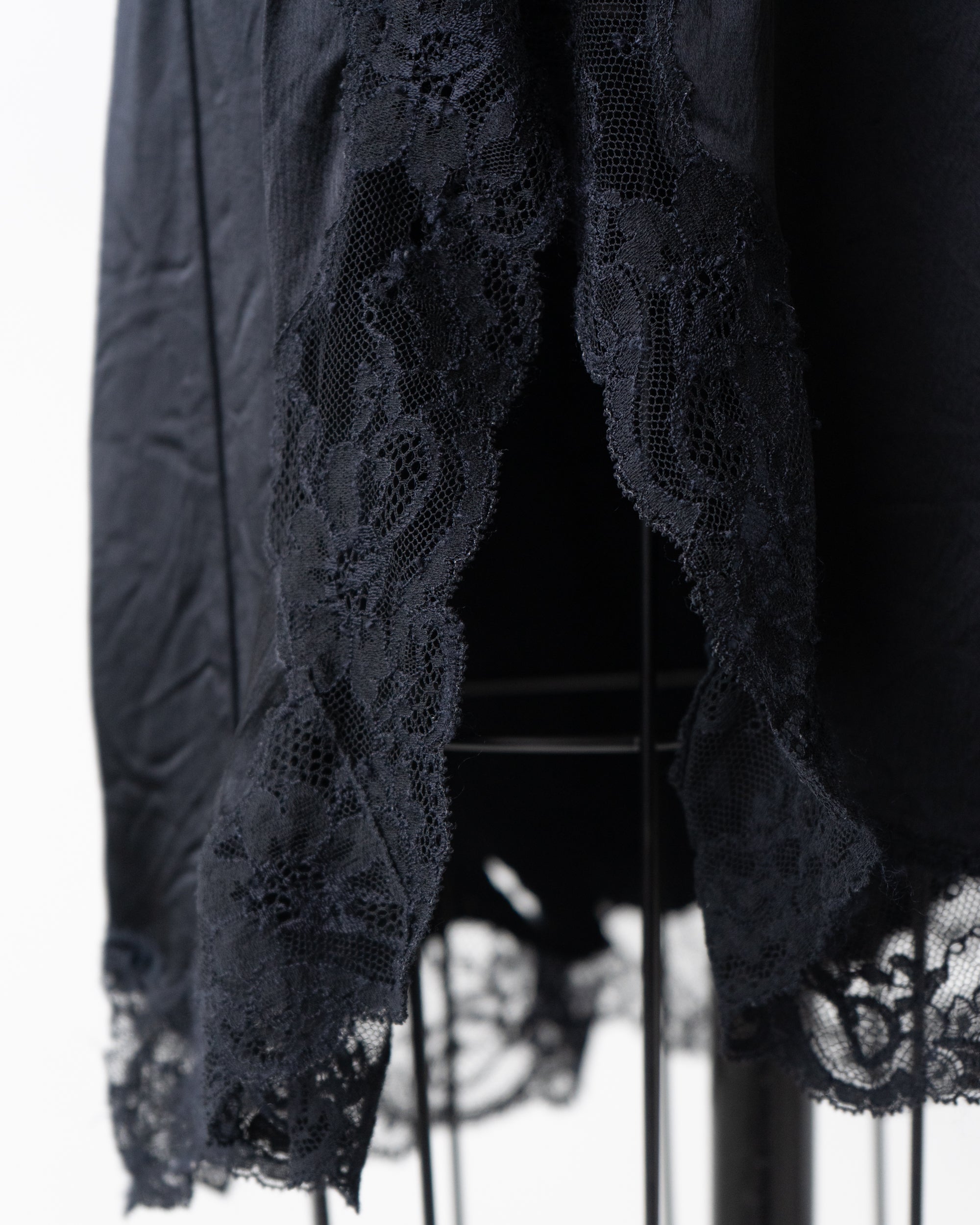 〈BALENCIAGA by Demna Gvasalia〉One piece