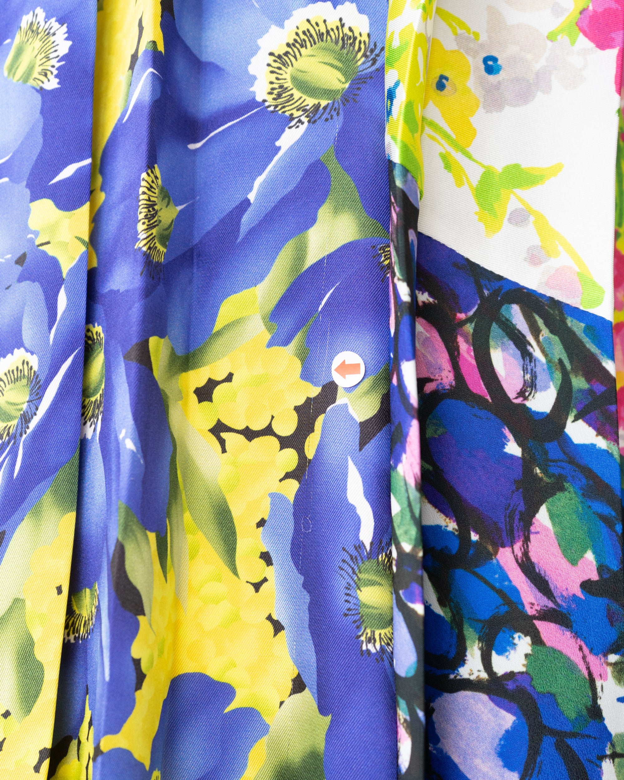 〈BALENCIAGA by Demna Gvasalia〉Sleeveless Dress