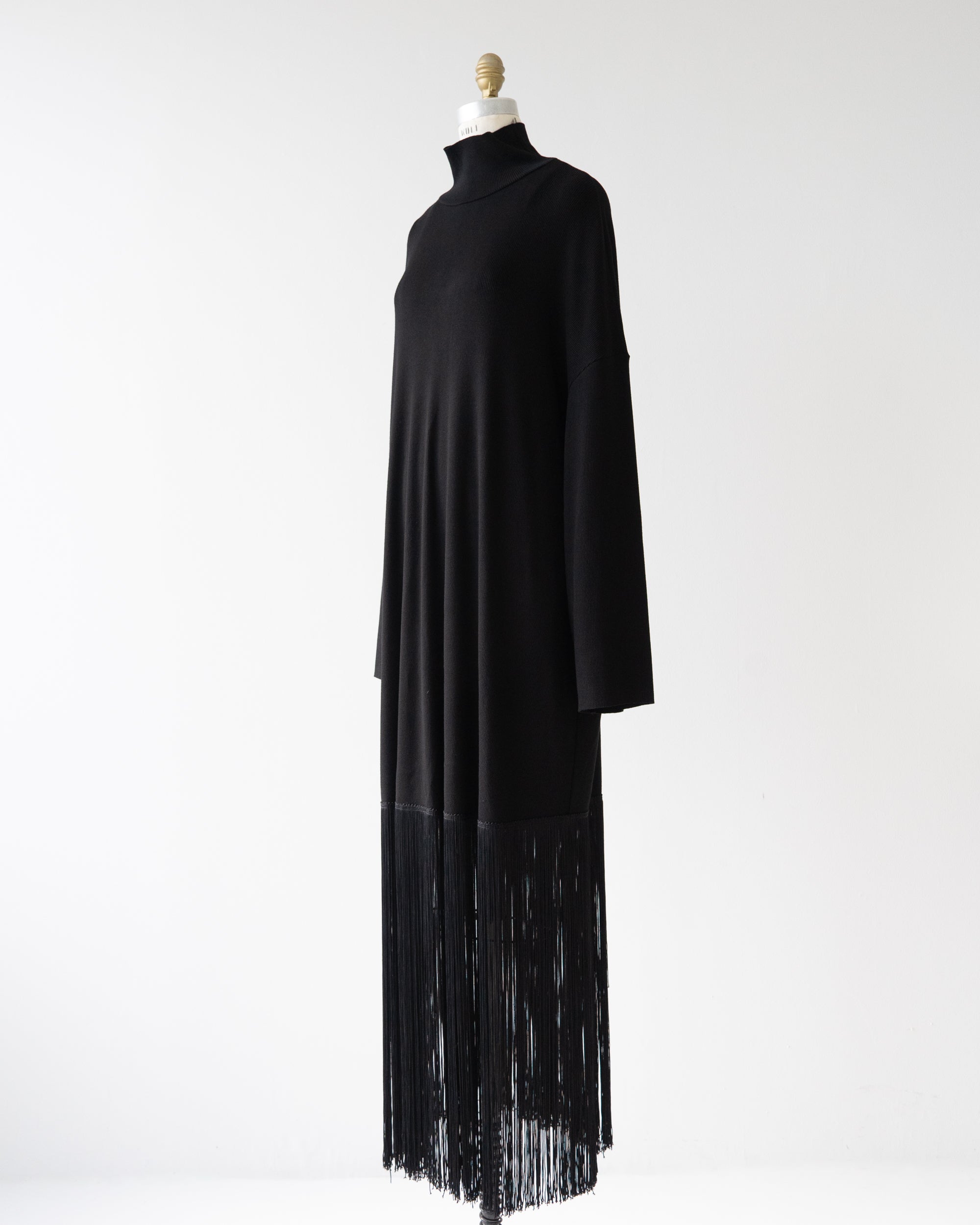 〈BALENCIAGA by Demna Gvasalia〉Fringe-Hem Dress