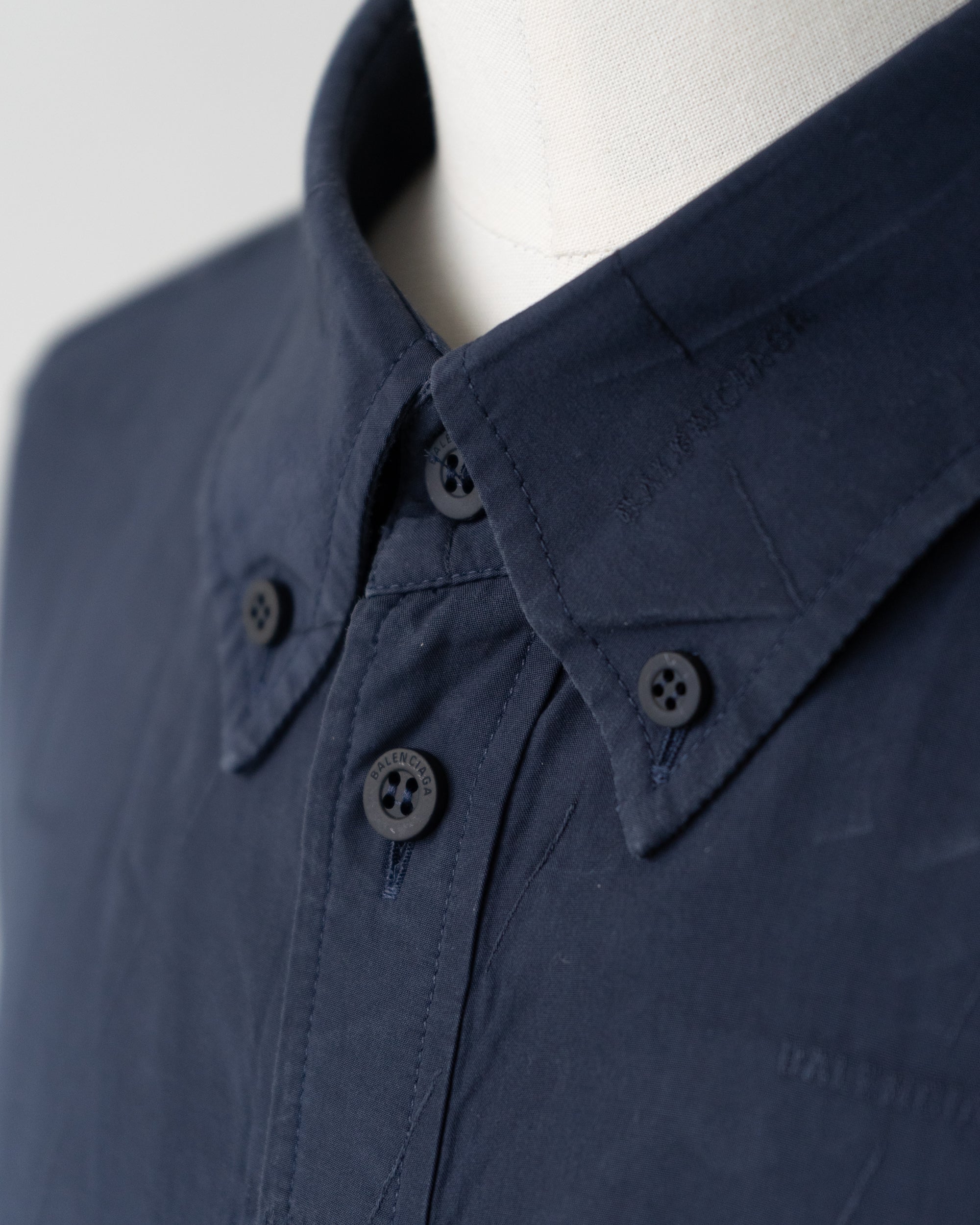 〈BALENCIAGA by Demna Gvasalia〉Shirt