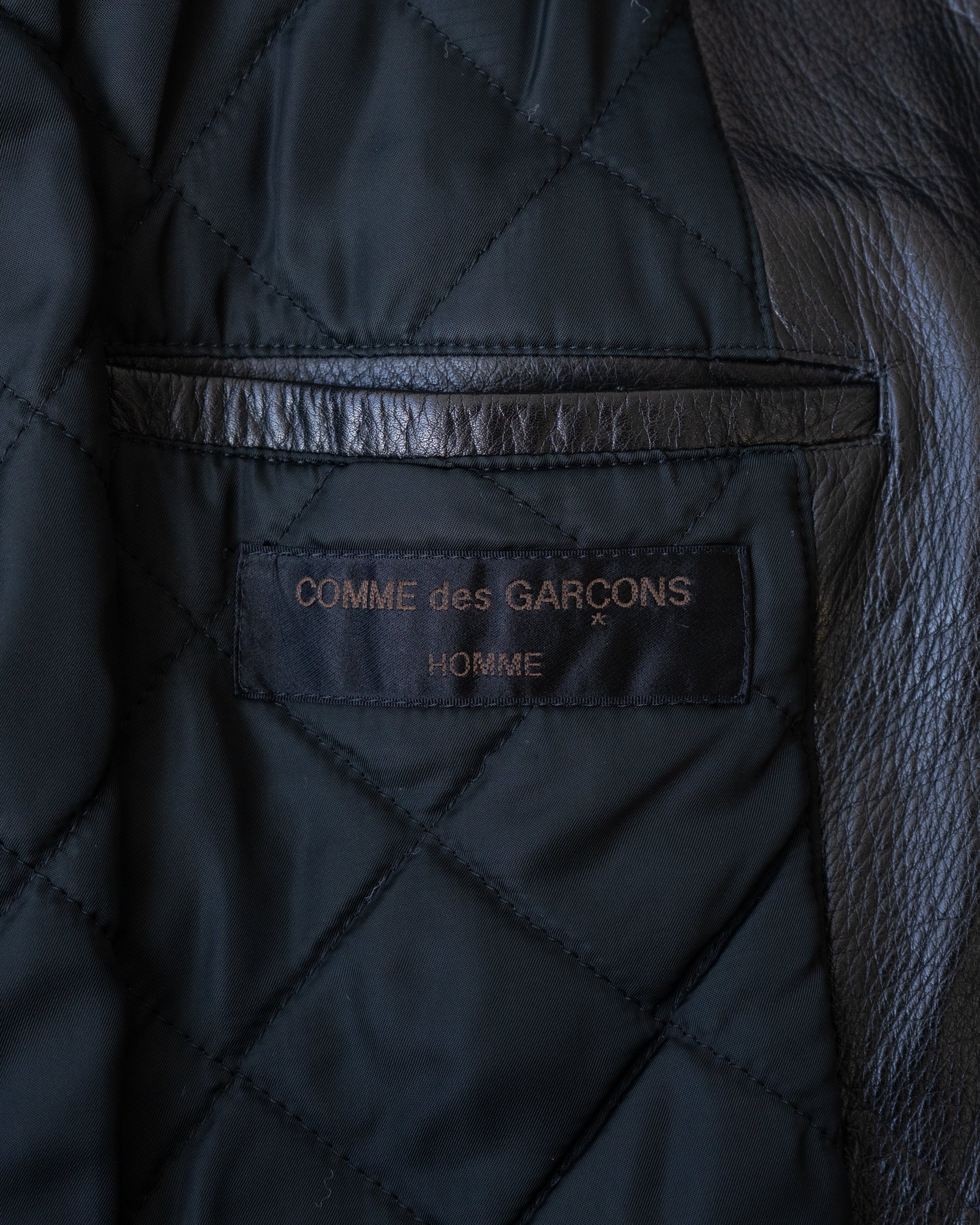 〈COMME des GARCONS HOMME〉Leather Belted Coat