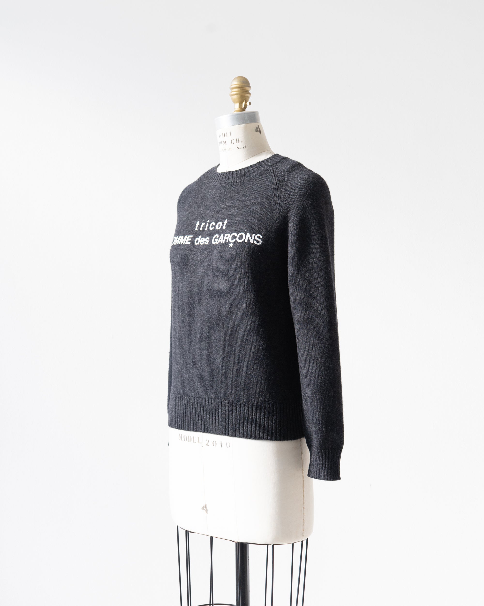〈COMME des GARCONS〉Logo Sweater