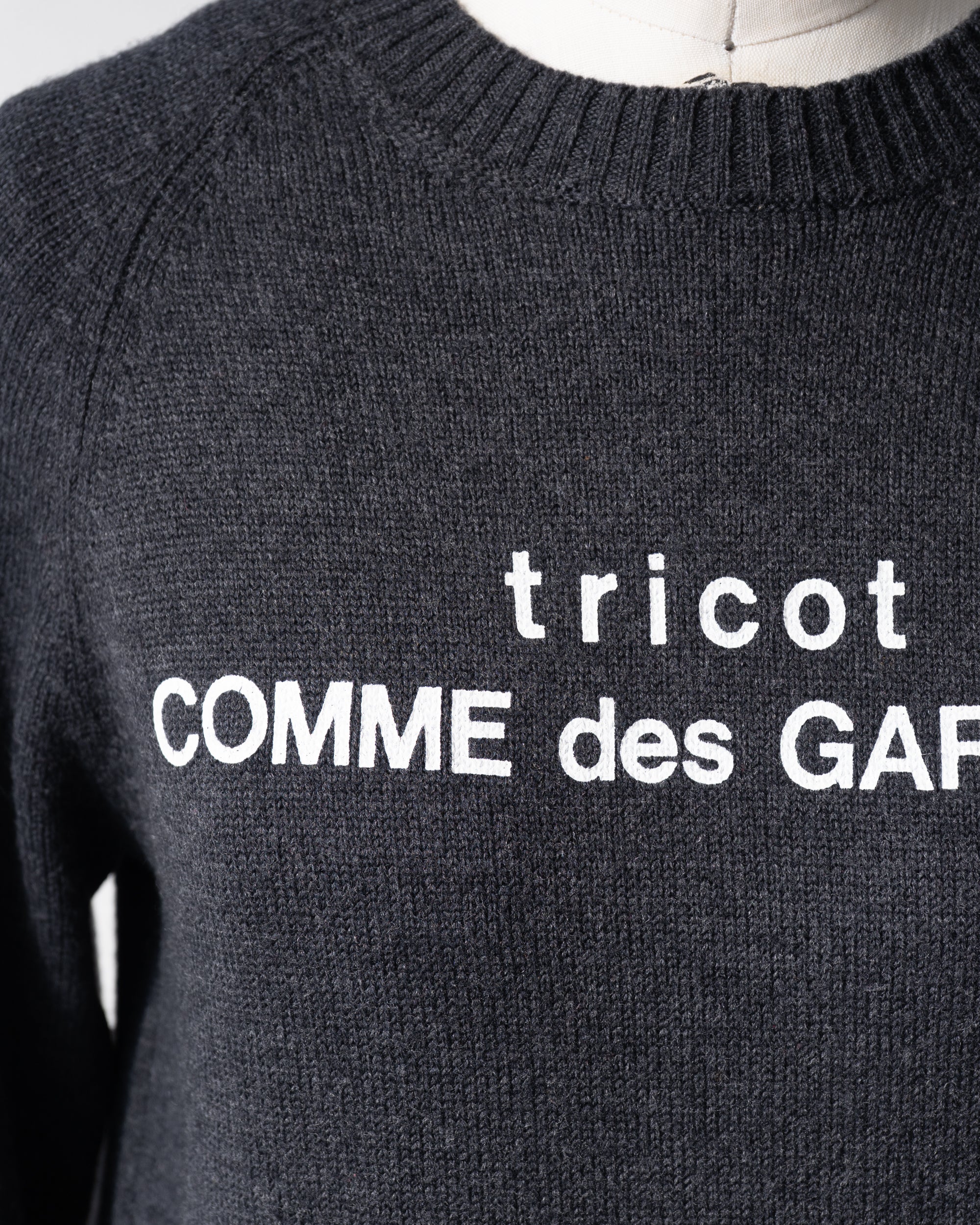 〈COMME des GARCONS〉Logo Sweater