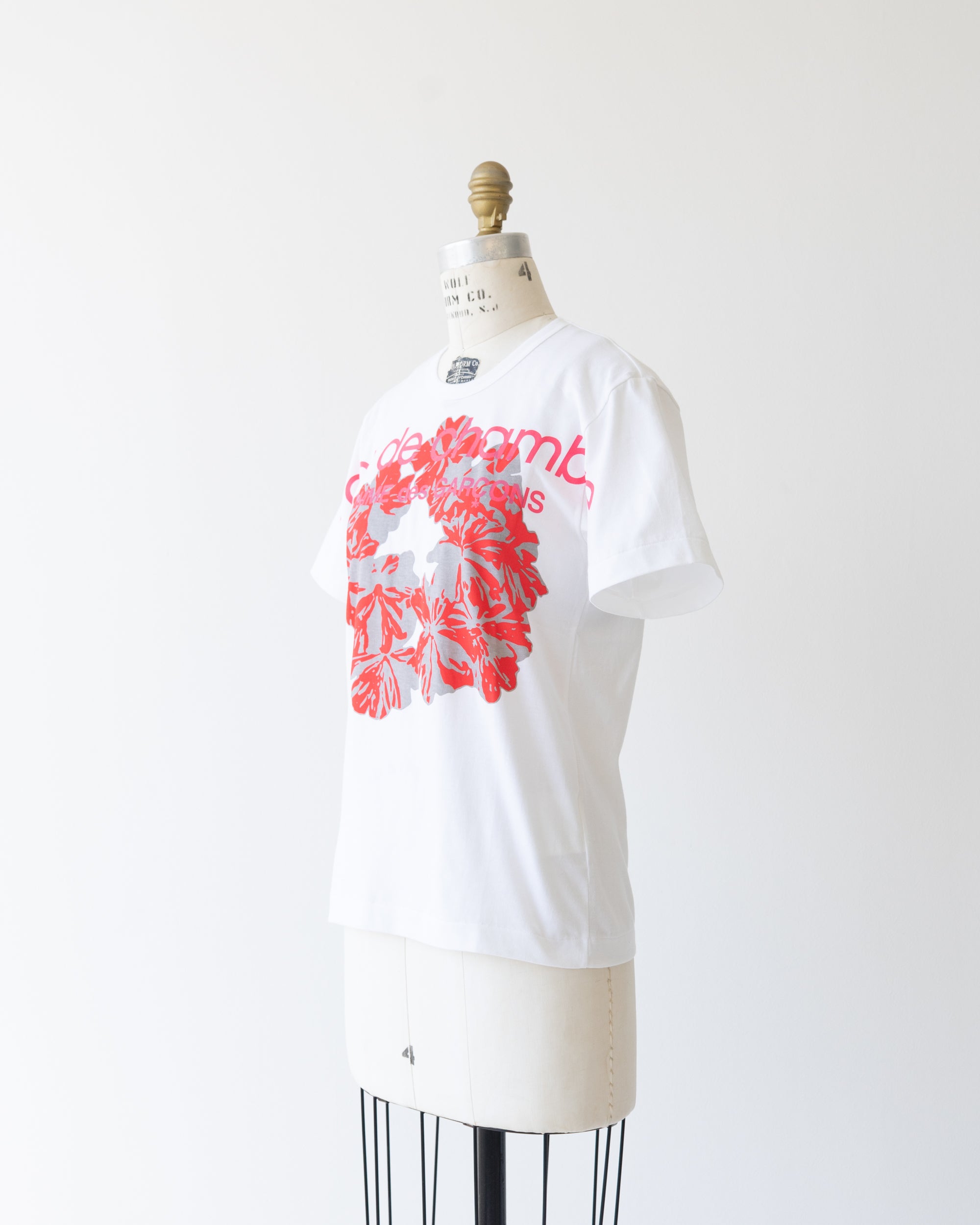 〈robe de chambre COMME des GARCONS〉T-shirt AD1999
