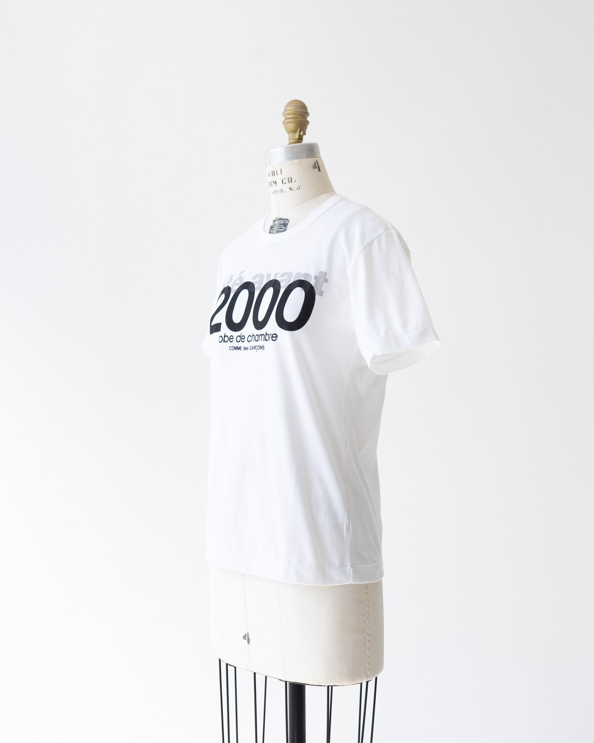 〈robe de chambre COMME des GARCONS〉T-shirt