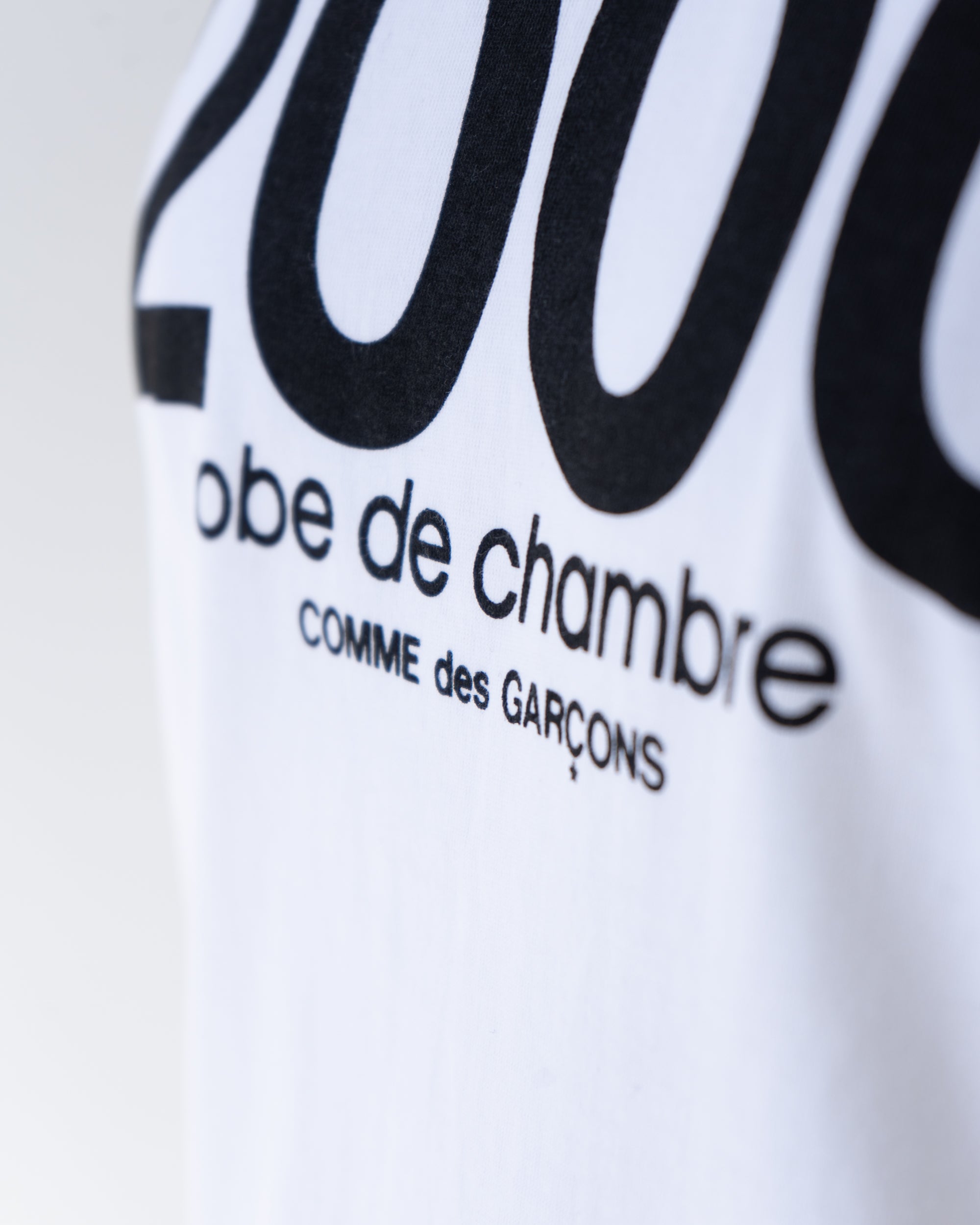 〈robe de chambre COMME des GARCONS〉T-shirt