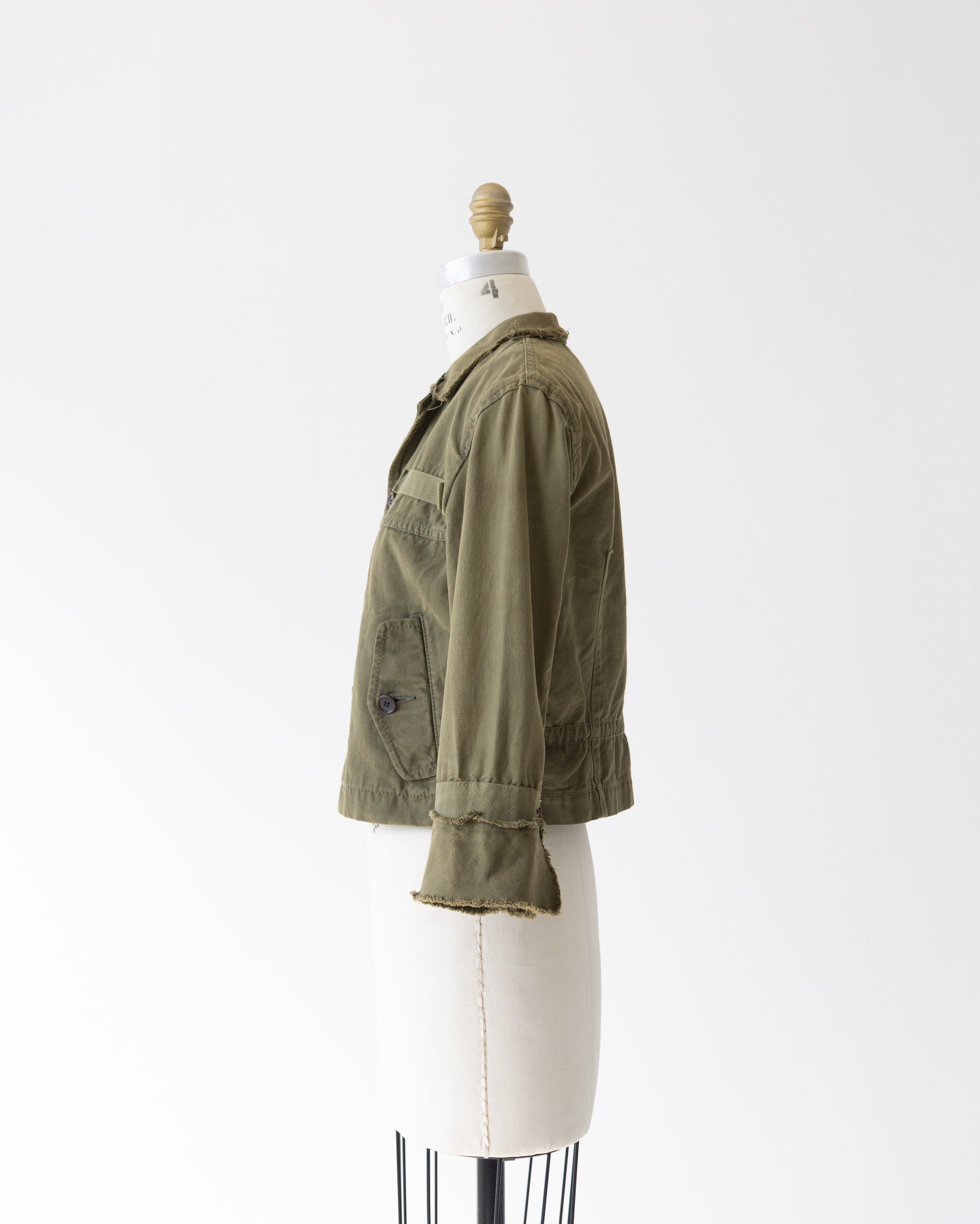 〈tricot COMME des GARCONS〉Cut-off Military Jacket