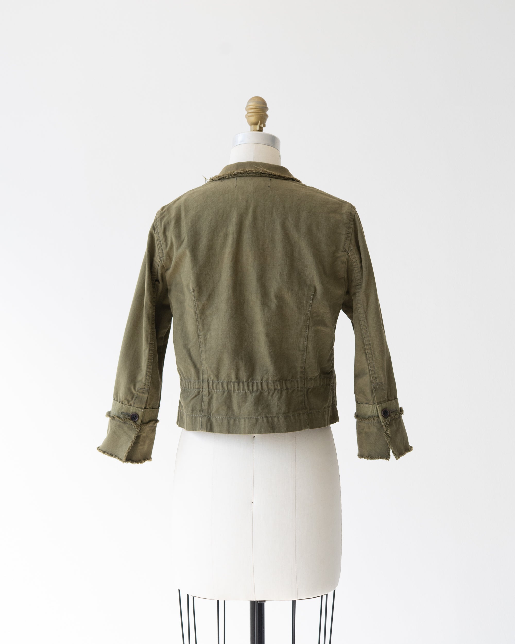 〈tricot COMME des GARCONS〉Cut-off Military Jacket