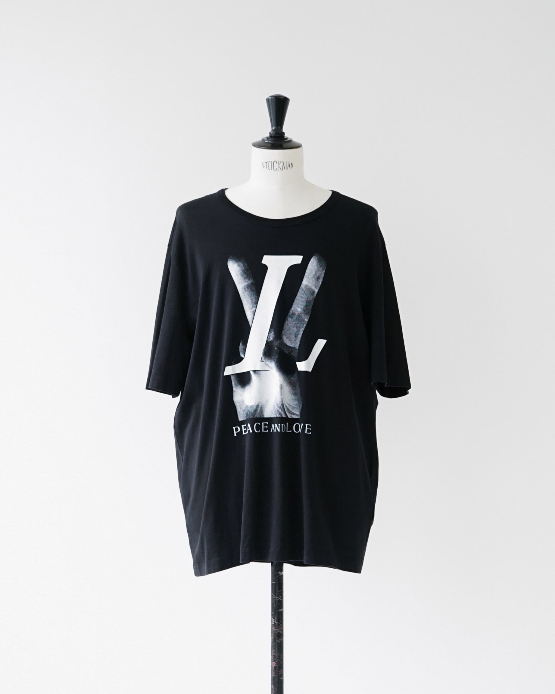 〈LOUIS VUITTON by Kim Jones〉PEACE AND LOVE T-shirt