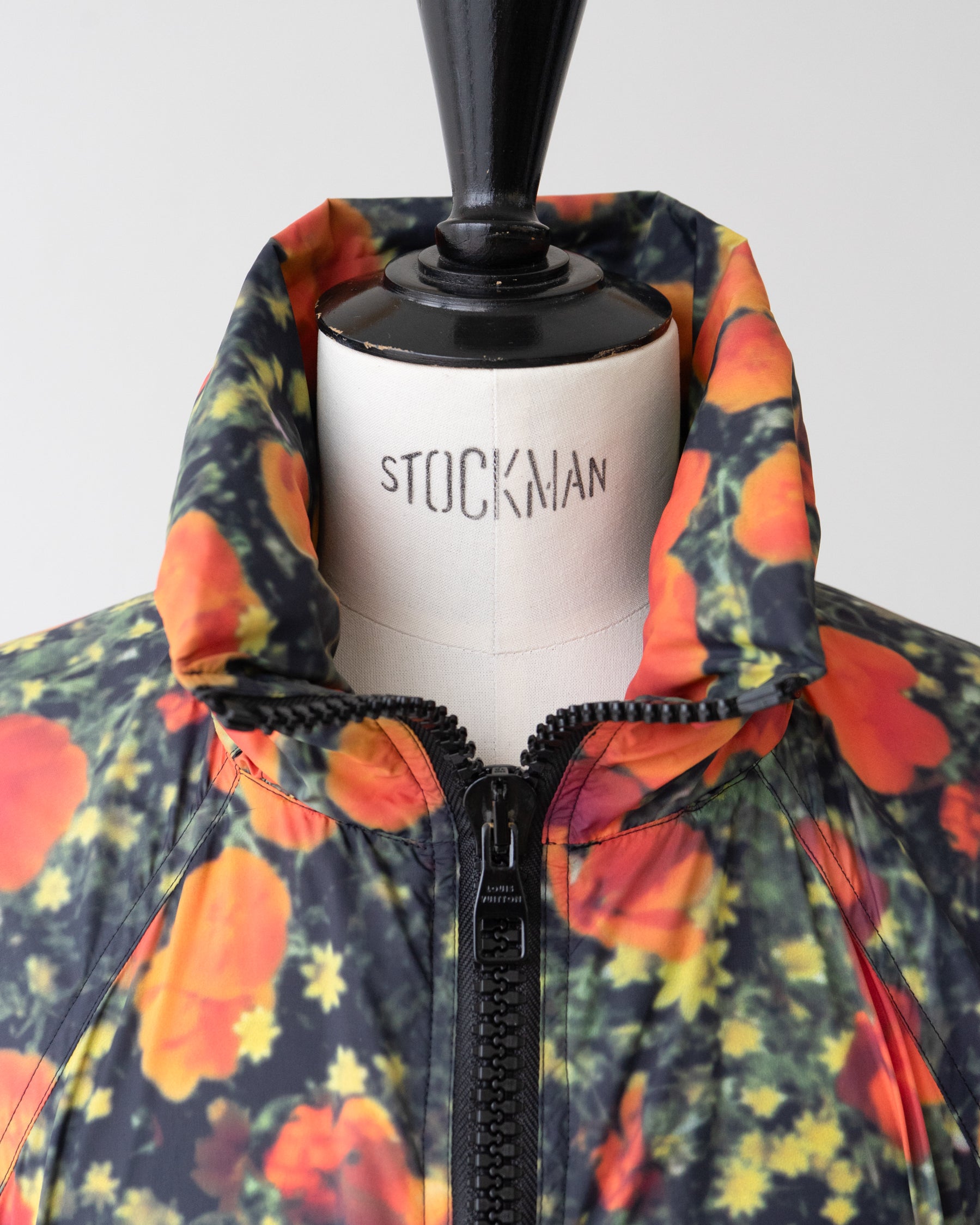 〈LOUIS VUITTON by Virgil Abloh〉Floral Windbreaker