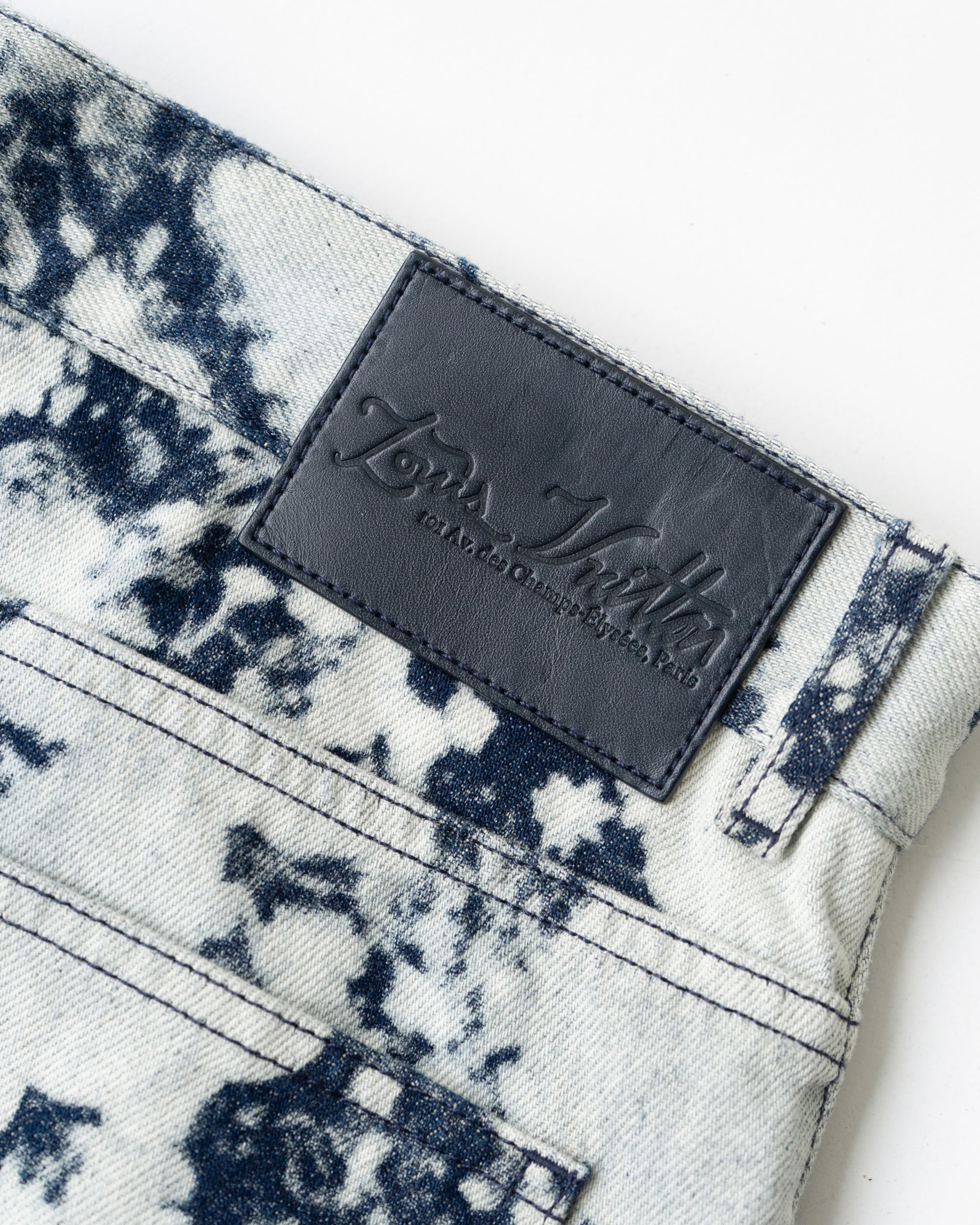 〈LOUIS VUITTON by Virgil Abloh〉Denim pants HGD93WLVE