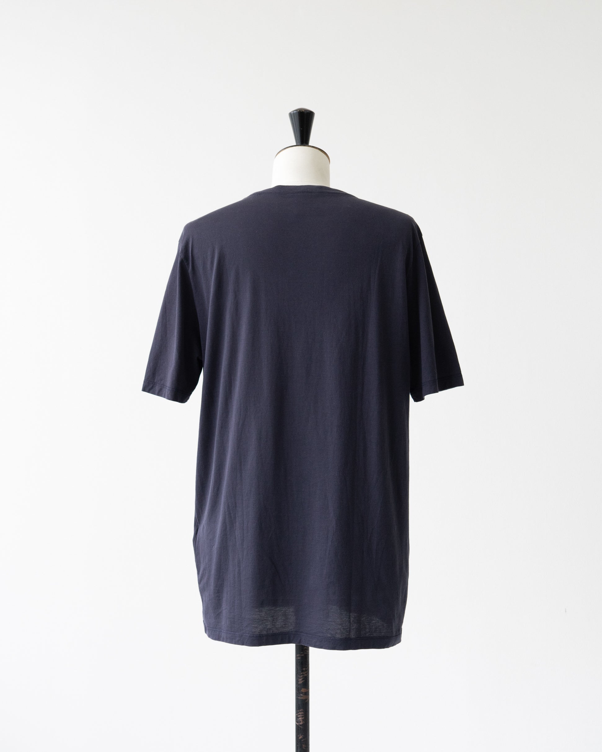 〈LOUIS VUITTON 〉T-shirt RM121M H1JR 14JEZ