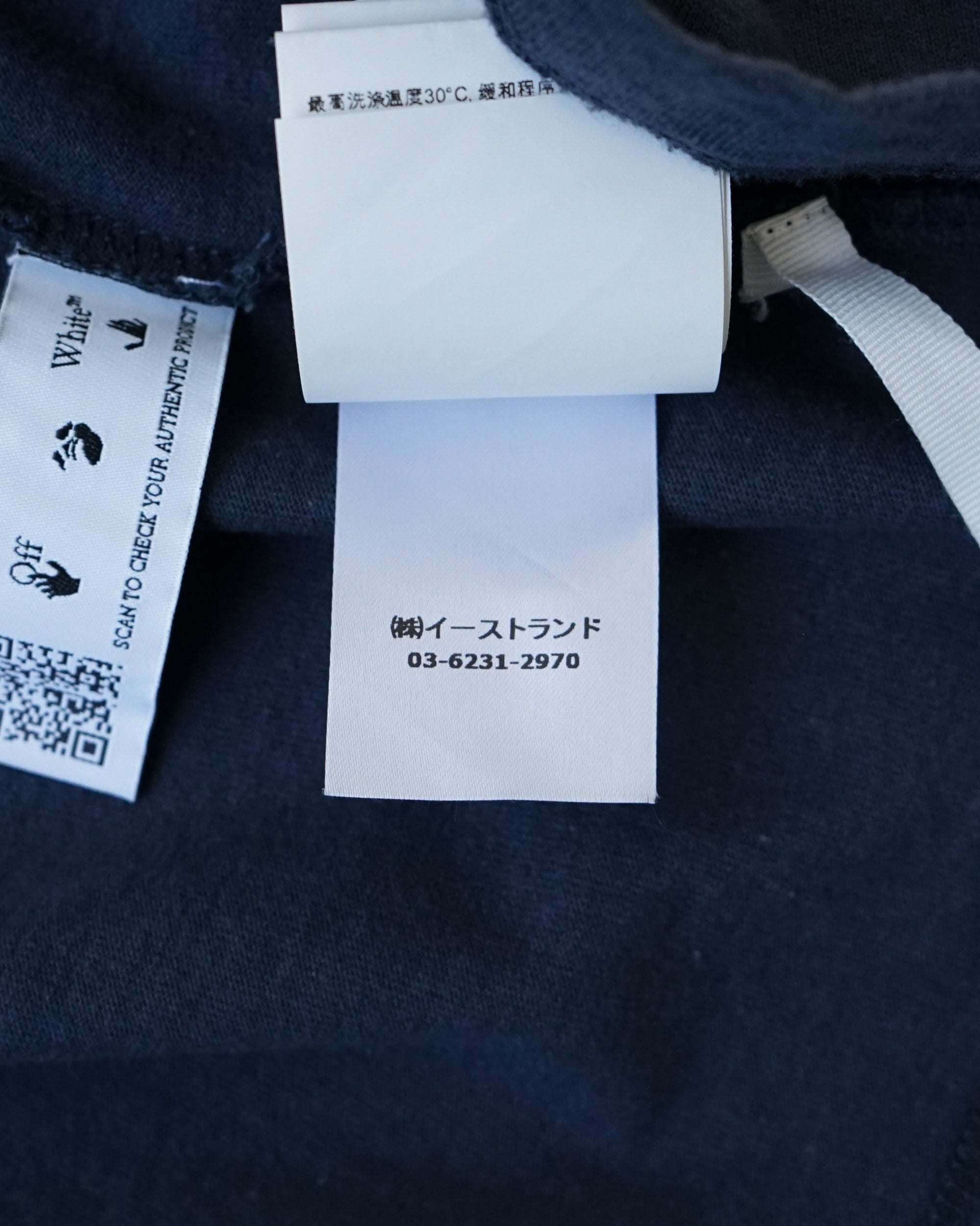 〈OFF-WHITE by Virgil Abloh〉T‐shirt