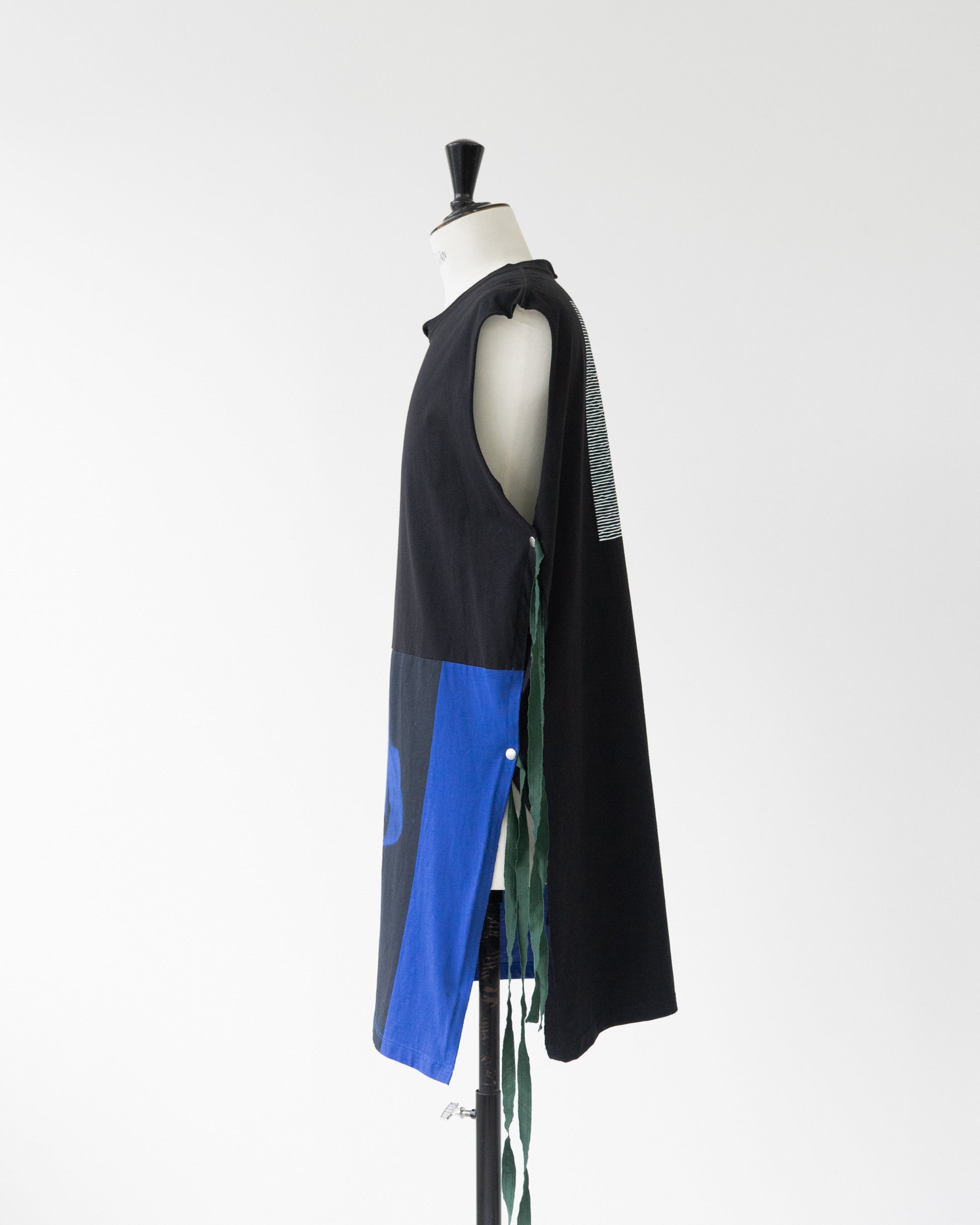 〈RAF SIMONS〉Sleeveles tops